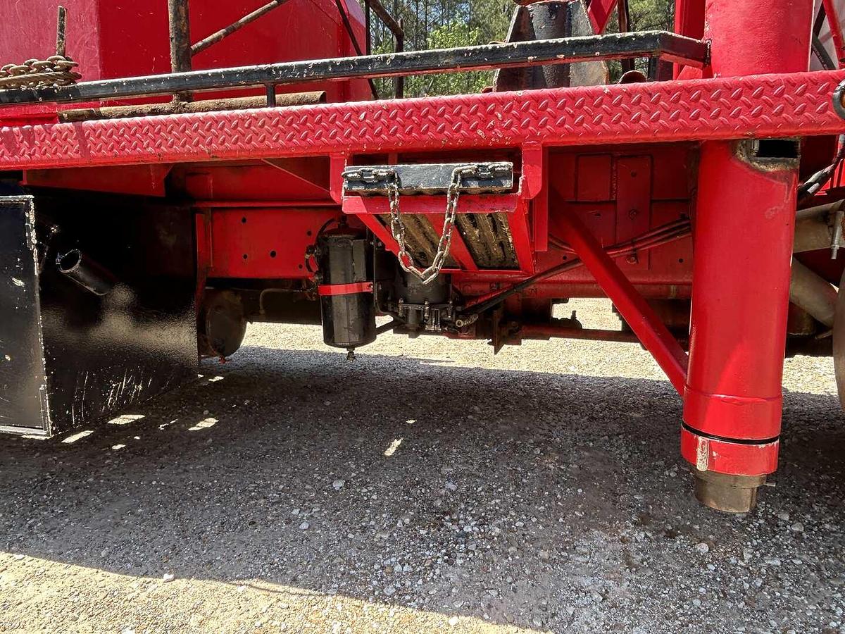 Used FRANKS 658 DD 67'-65,000 13-5/8" X 11" SINGLE POLE WELL SERVICE WORKOVER RIG