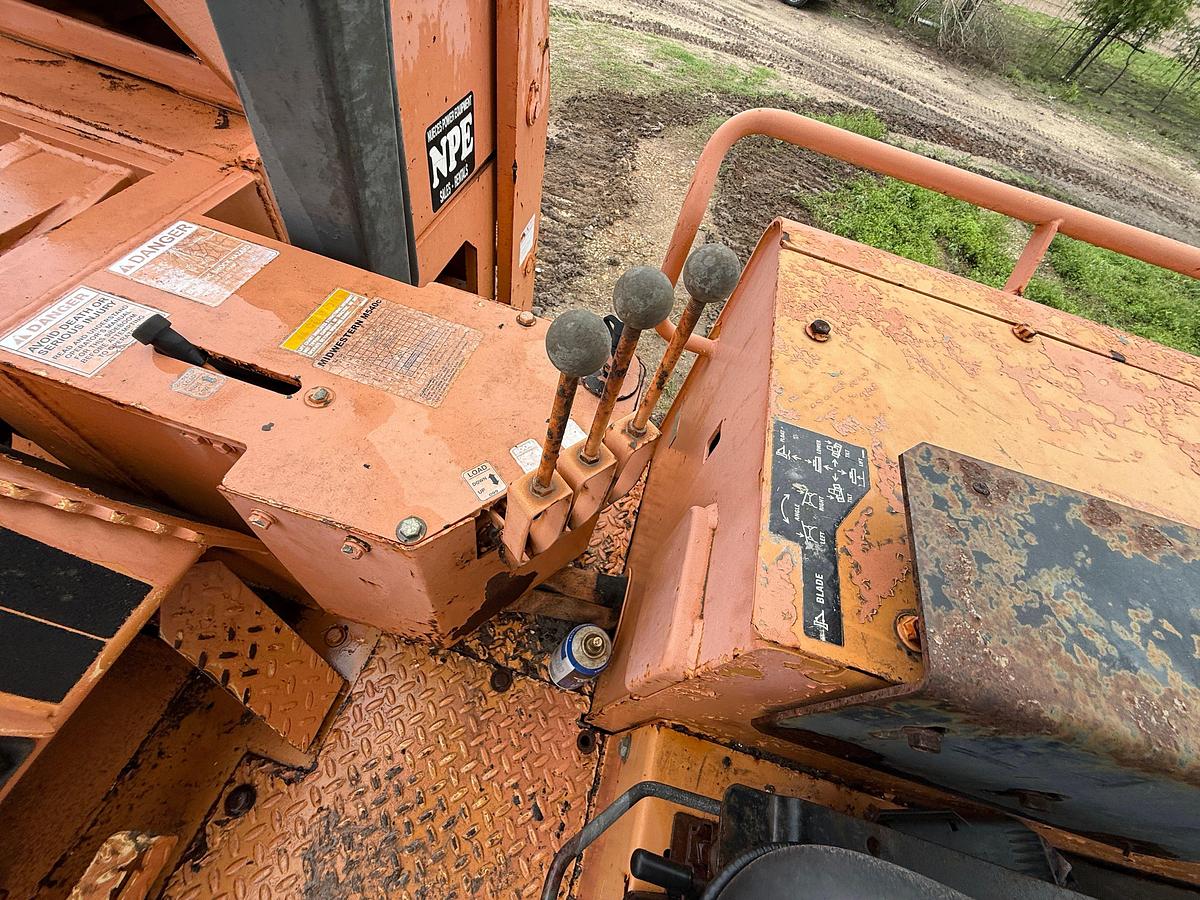 Used 2005 CASE 1150H LGP SIDE BOOM PIPELAYER