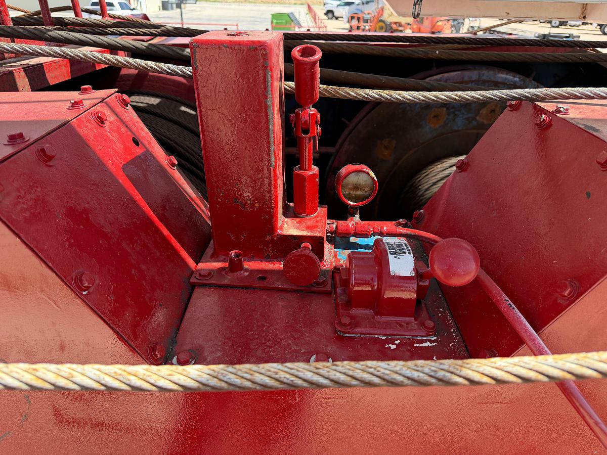 Used 1980 TAYLOR 4-AXLE WELL SERVICE RIG