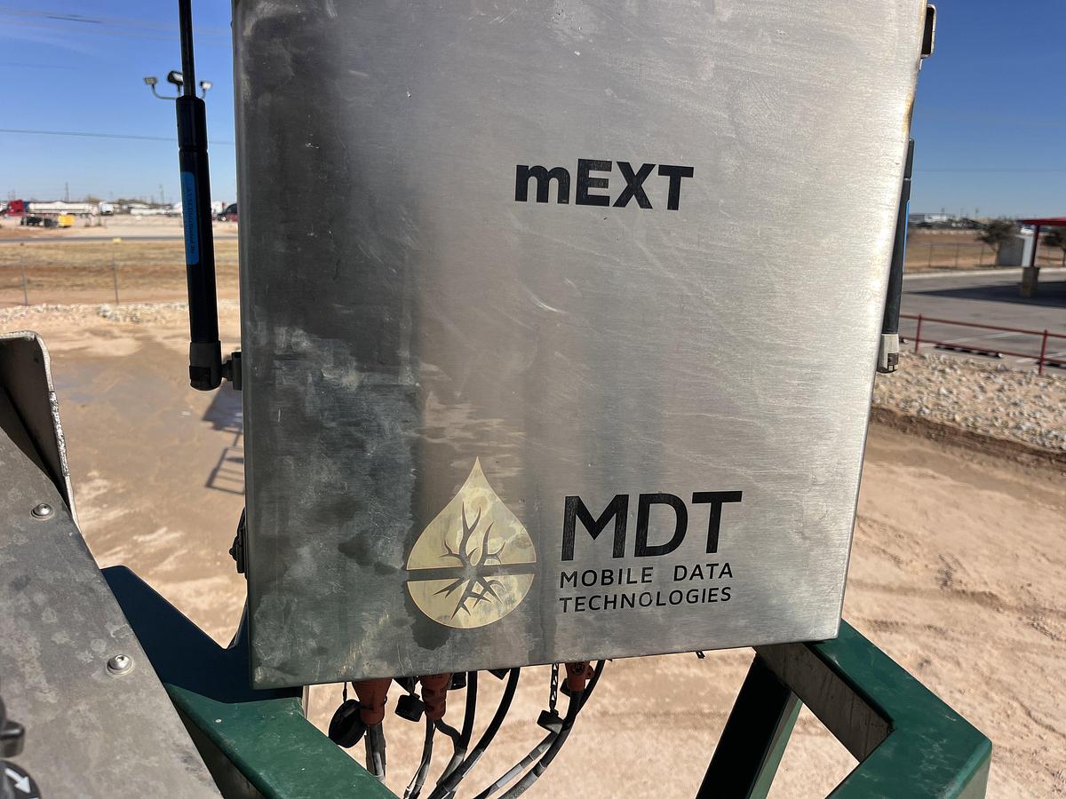 Used WEIR SPM 600-HP 15K WP TRIPLEX PUMP UNIT MTD ON 2008 KENWORTH T800 T/A TRUCK