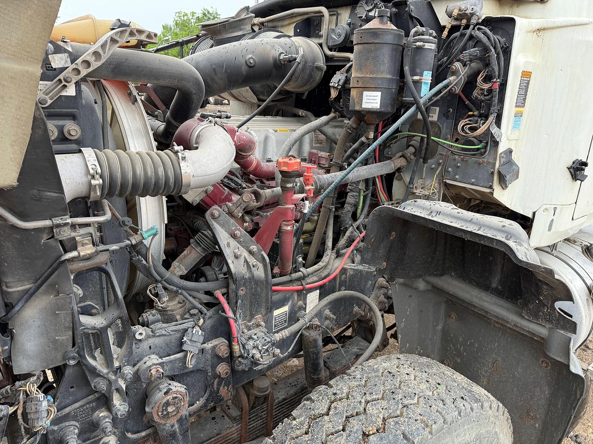 Used 2009 MACK GRANITE GU713 T/A CAB & CHASSIS (INOPERABLE)