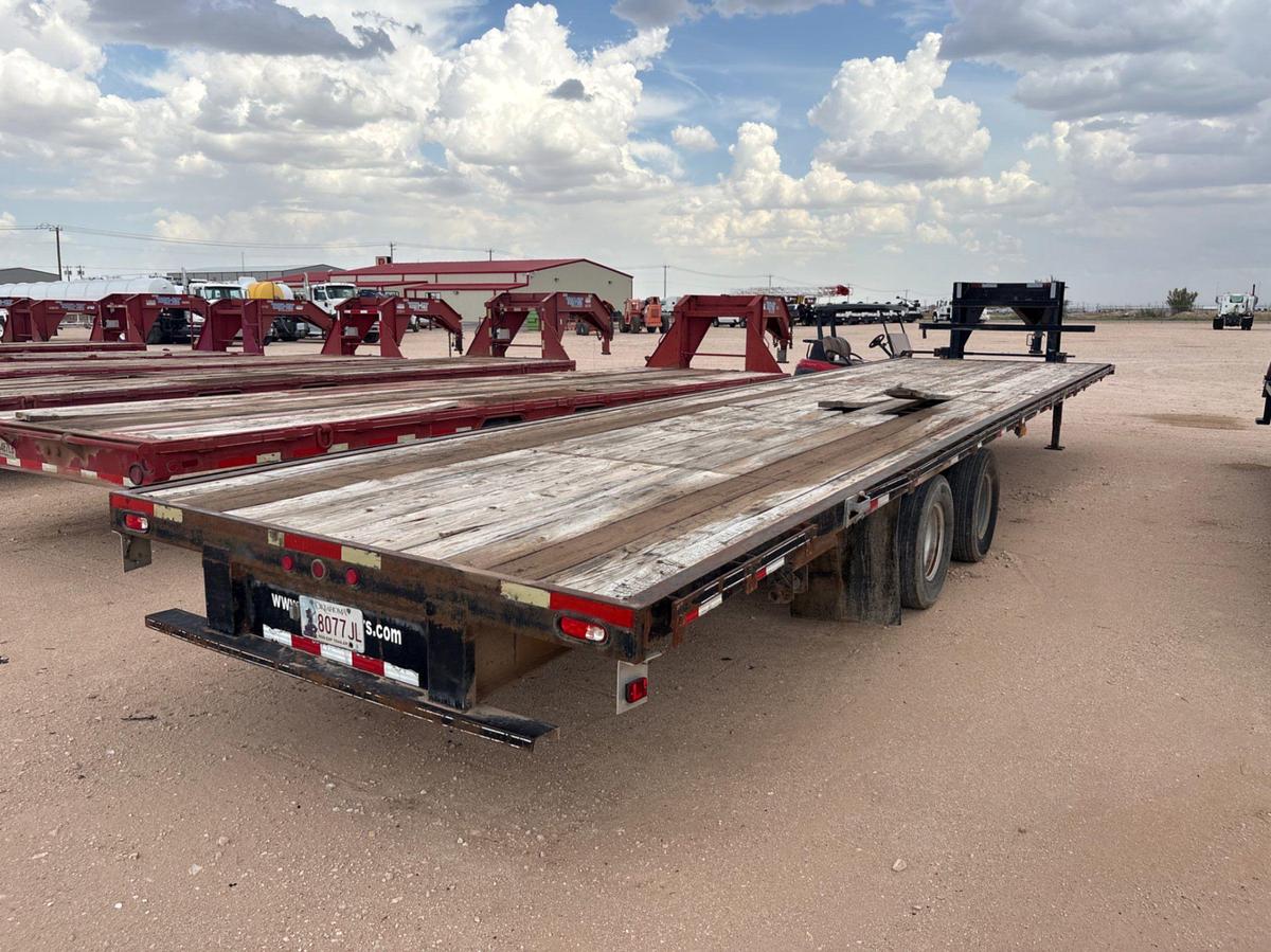 Used 2010 DELTA TRAILERS 34’ X 102” T/A GOOSENECK TRAILER