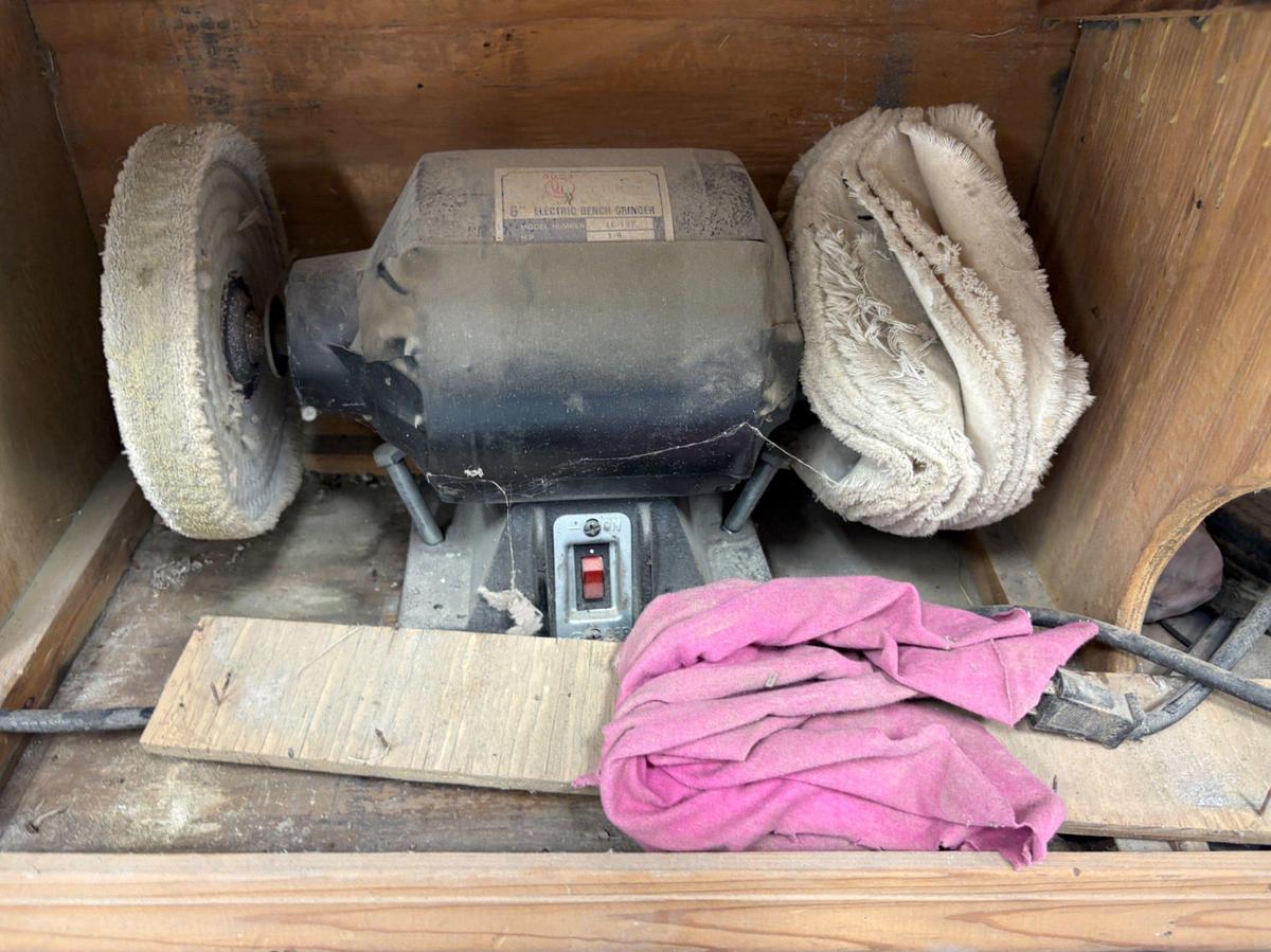 Used 6” electric bench grinder w/ buffer wheels & pennzoil barrel w/ wringer attachment