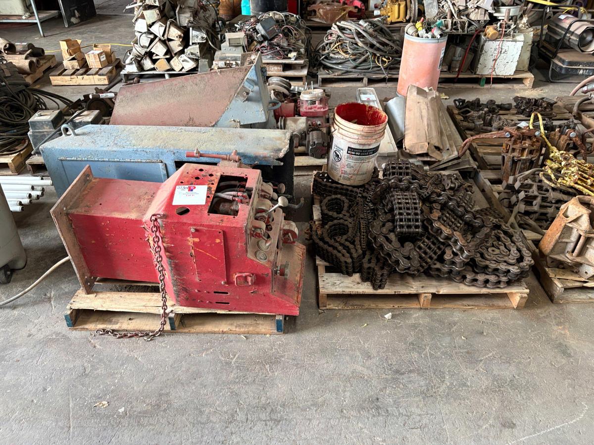 Used (3) driller’s control consoles & pallet of roller chain