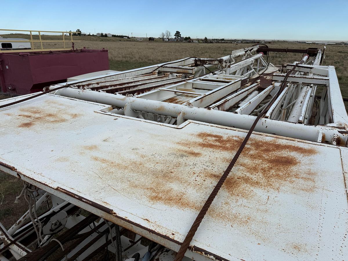 Used NOV FRANKS 96’ X 215,000 LBS DERRICK