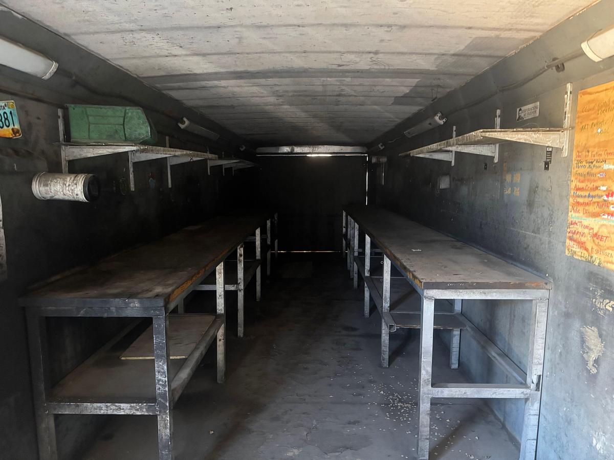Used 2013 ROYAL 40' WIRELINE GUN / TOOL TRAILER