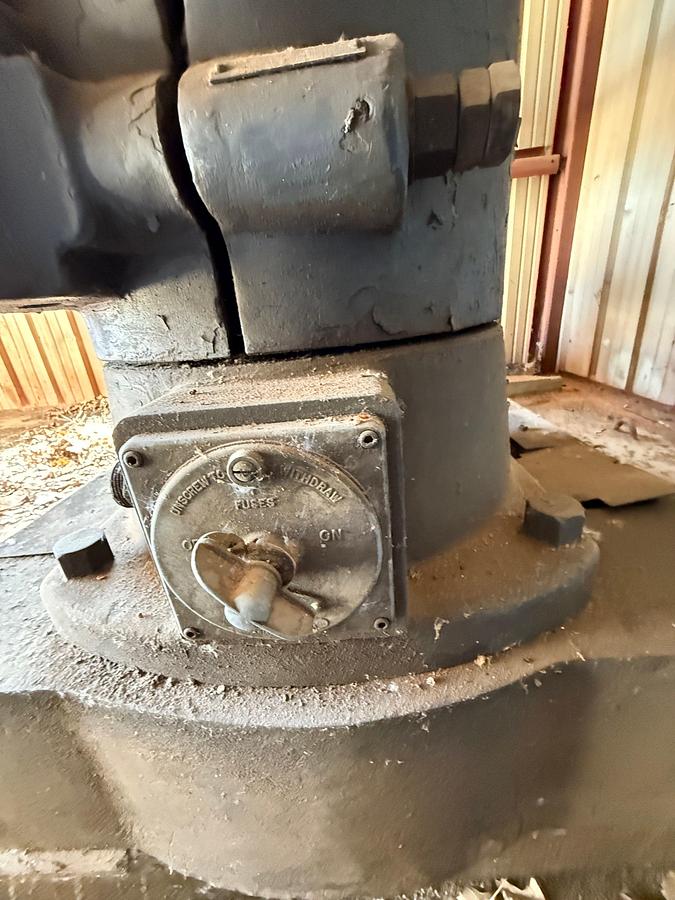 Used BROOKHIRST RADIAL VERTICAL DRILL 7’L x 3’W x 10’H