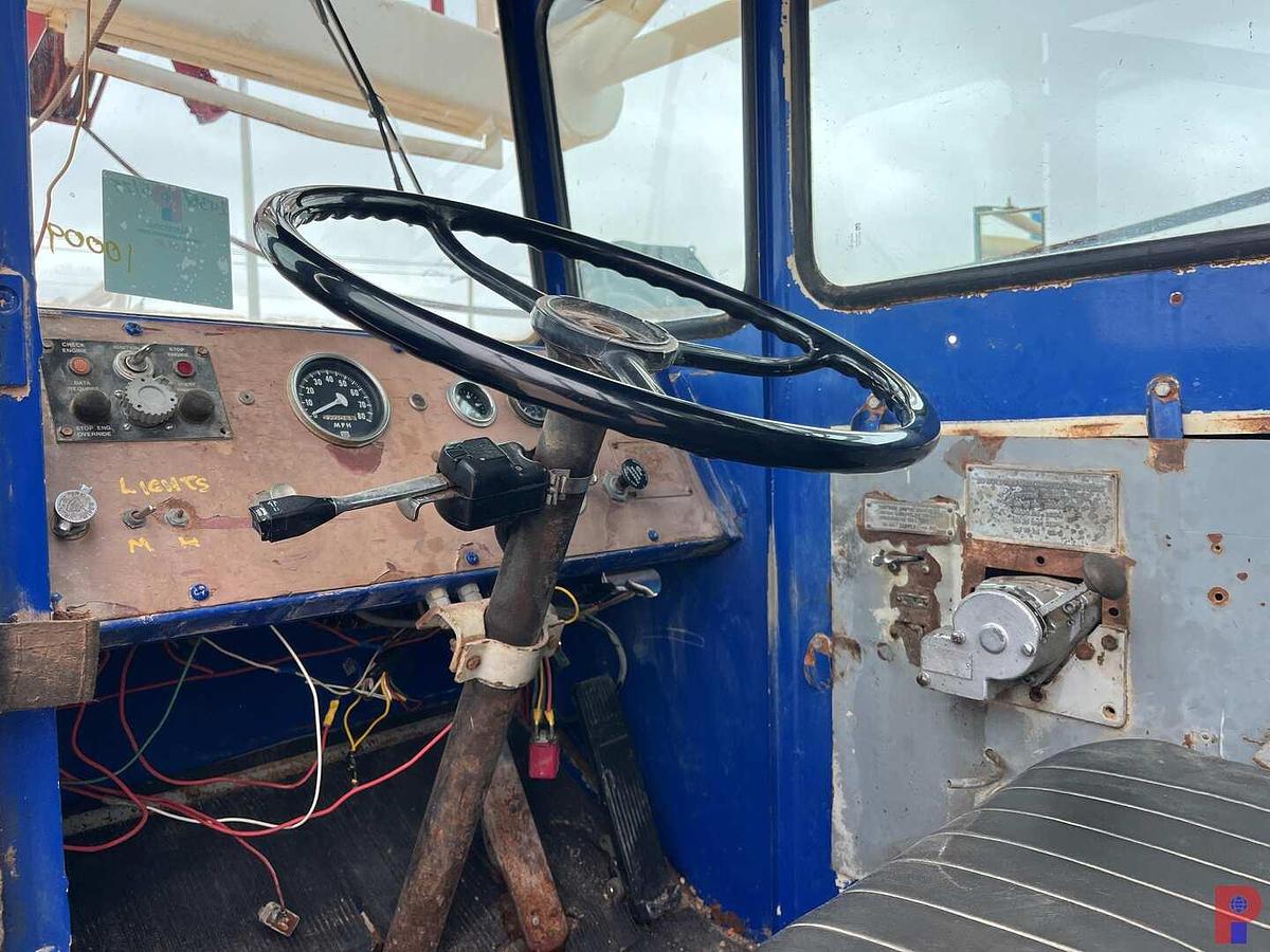 Used FRANKS 1287/160 BACK IN WELL SERVICE RIG MTD ON 5-AXLE CARRIER