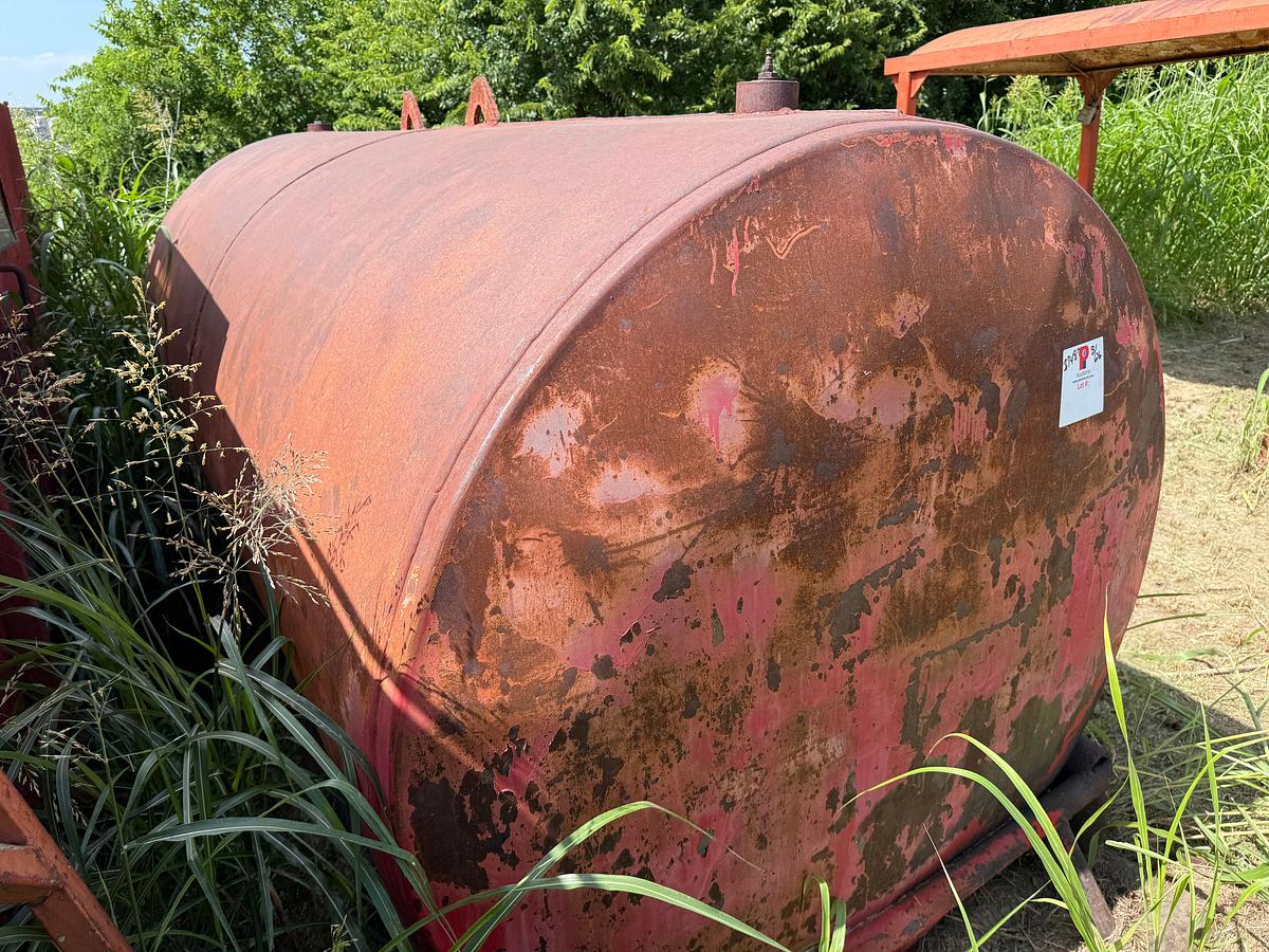 Used 2,700 GALLON FUEL TANK SKIDDED 12.5’L x 6’DIA