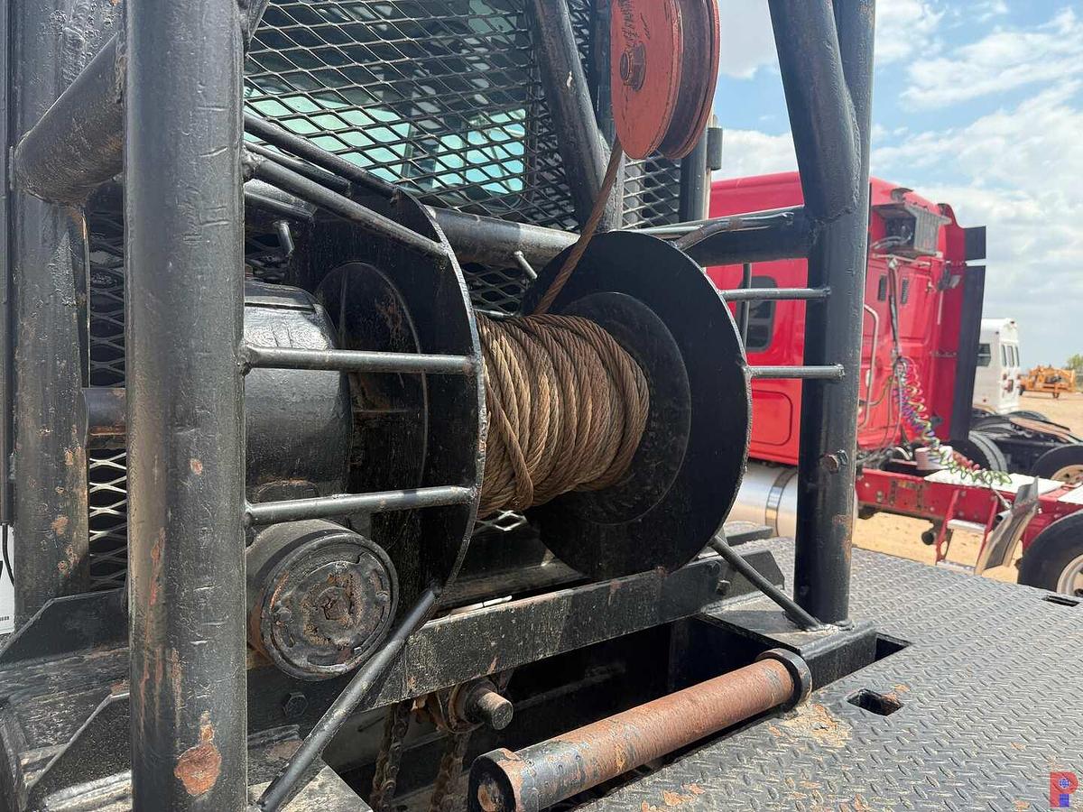 Used 1992 PETERBILT 357 T/A DAYCAB FLATBED WINCH TRUCK