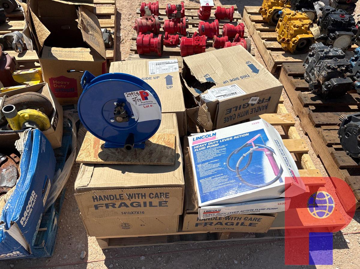 Used (7) UNUSED COXREELS SDHL-200 HOSE REELS & (1) LINCOLN LEVER ACTION FLUID PUMP