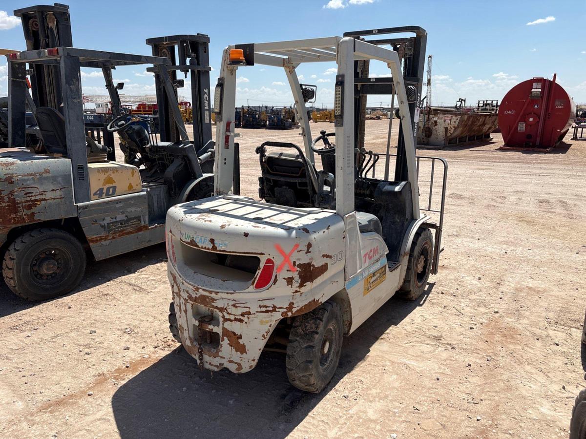 Used Unicarriers FHG30-A1 6,000lbs forklift