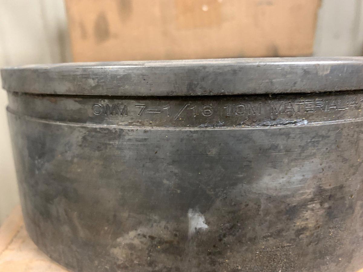 Used (18)  7 1/16 10k Valve Seats