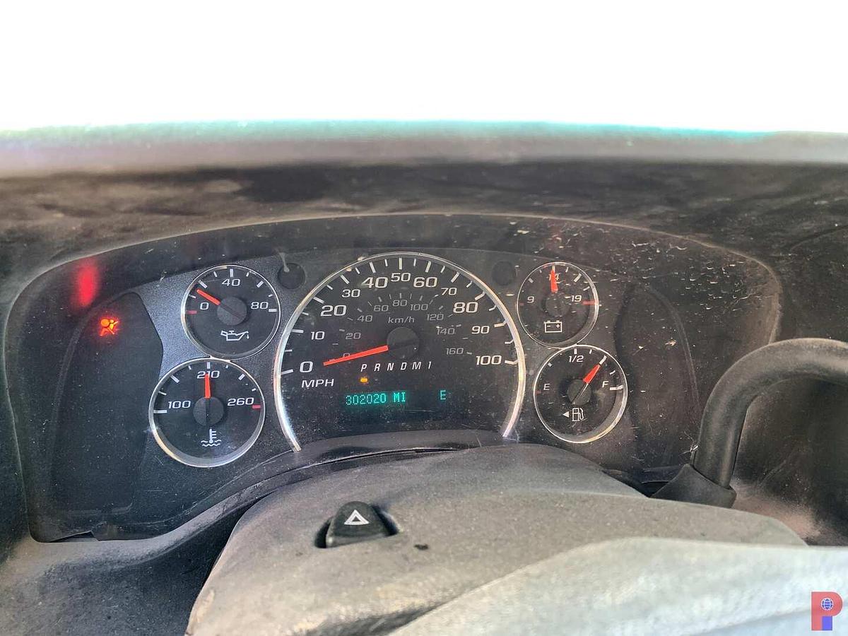 Used 2013 CHEVROLET EXPRESS PASSENGER VAN