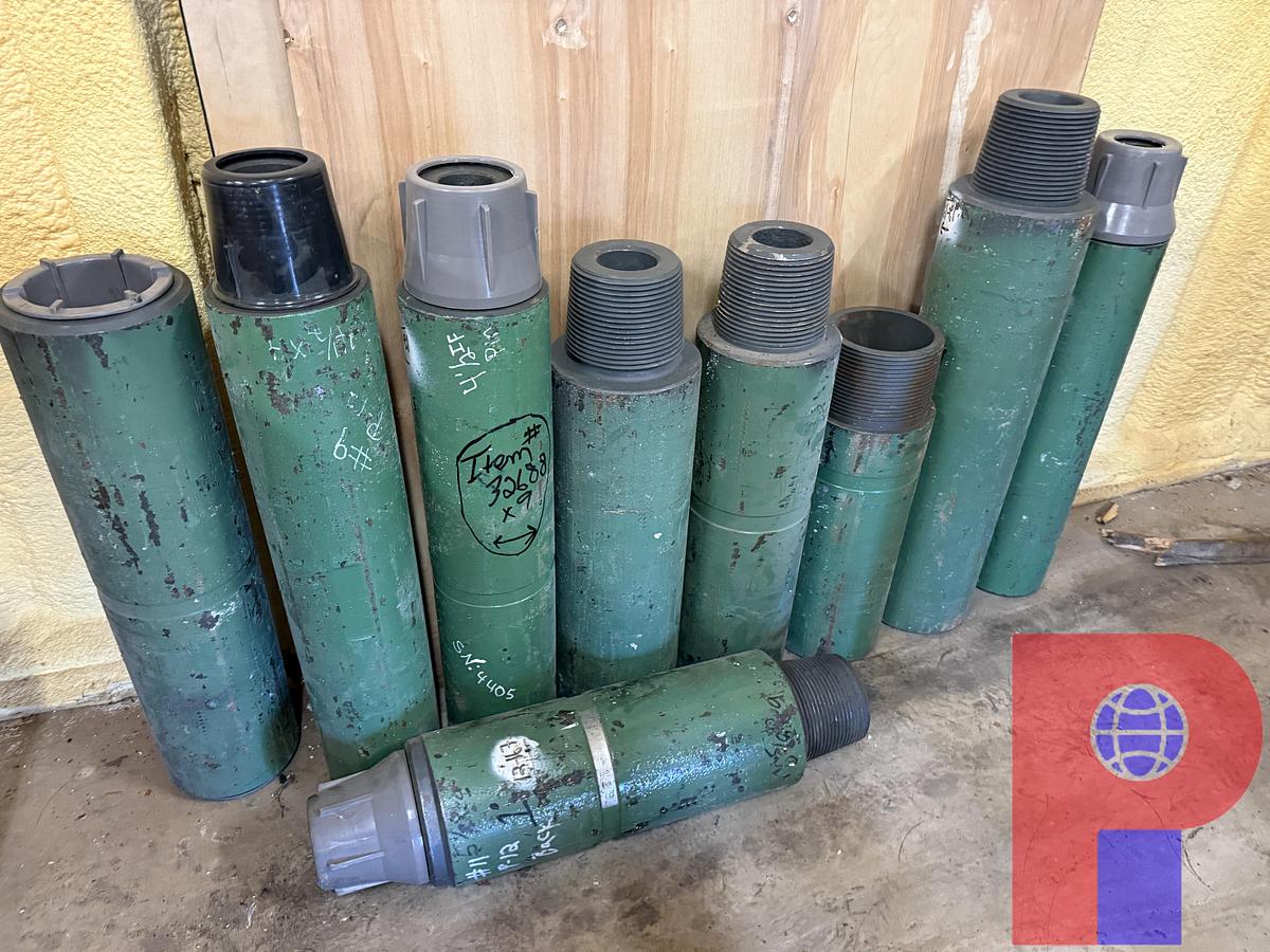 Used (9) VARIOUS CROSSOVER, FLOAT, JET, RELATED SUBS & BOX (100+) TRHEAD PROTECTORS