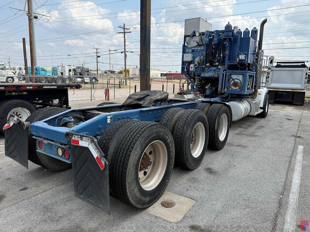 Used 2012 PETERBILT 367 TRI-DRIVE COILD TUBING HEAVY HAUL TRUCK