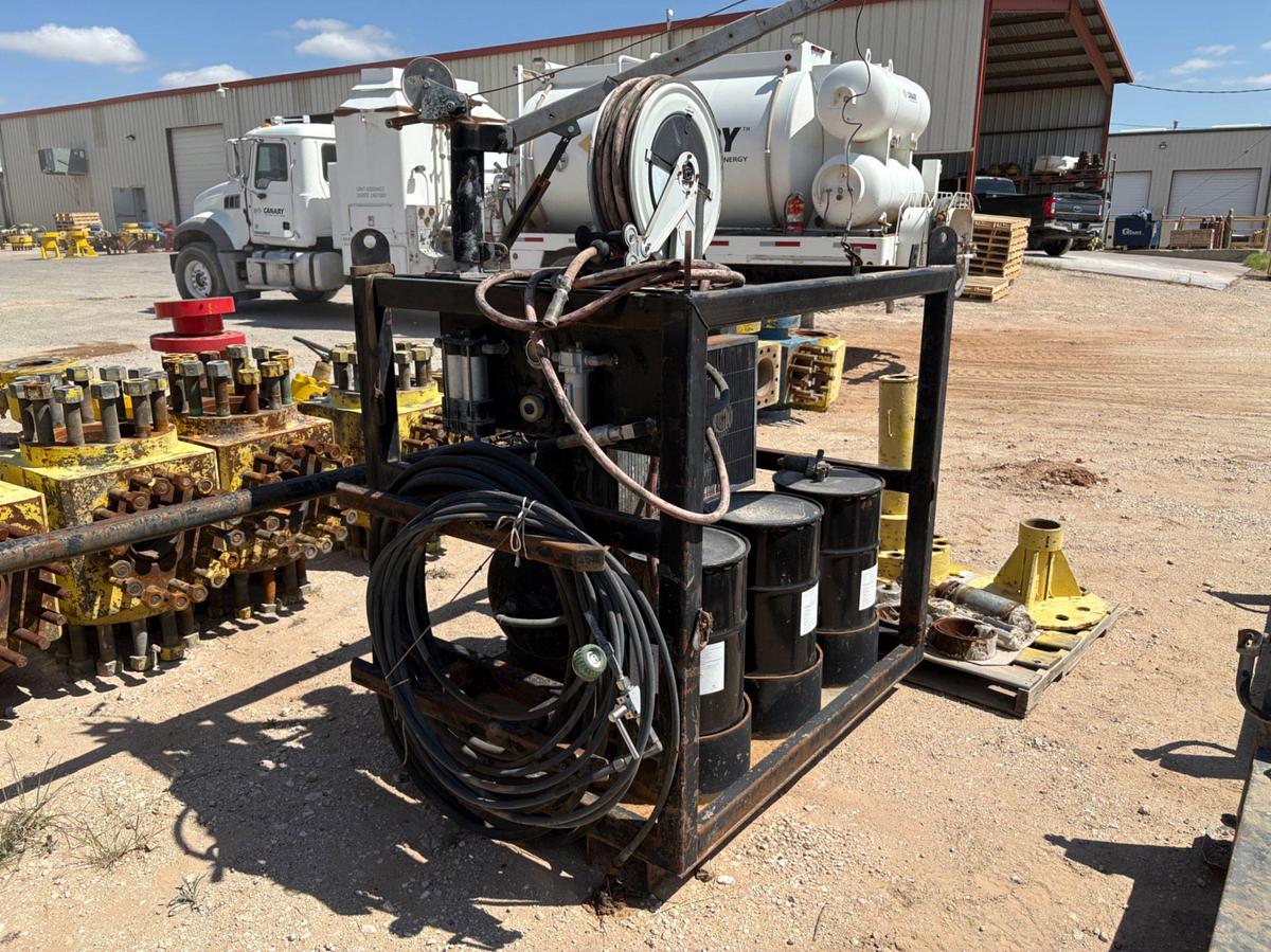 Used Bearing service & supply 5’ x 3.5’ pneumatic grease injection skid w/ lubricator