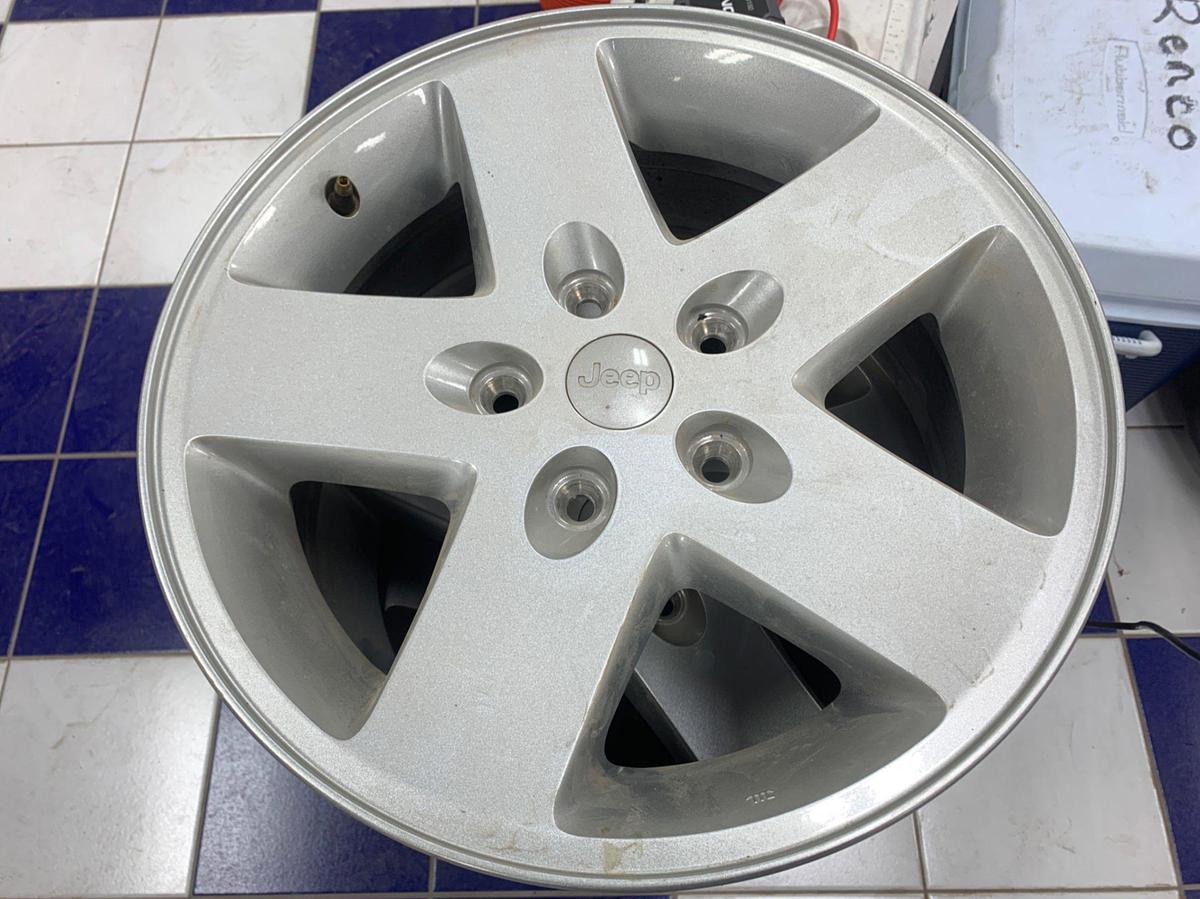 Used 15” x 7” x 5 Lug Jeep Wheels
