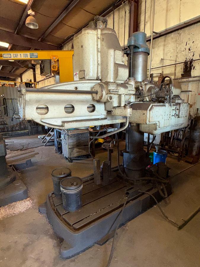 Used FOSDICK (U.S. NAVY) 4FT. ARM-13” COL. RADIAL ARM DRILL PRESS