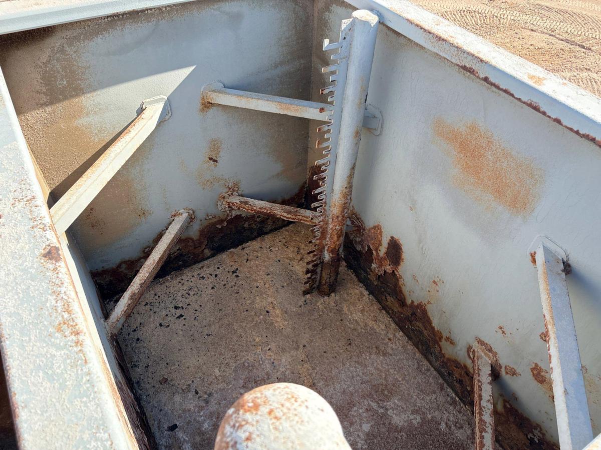 Used National Oilwell P17 T/A cement pump trailer