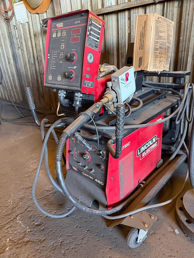 Used Lincoln Electric FlexTec 450 Welder & LN-10 Wire Feeder & Bug-0 Track Stand
