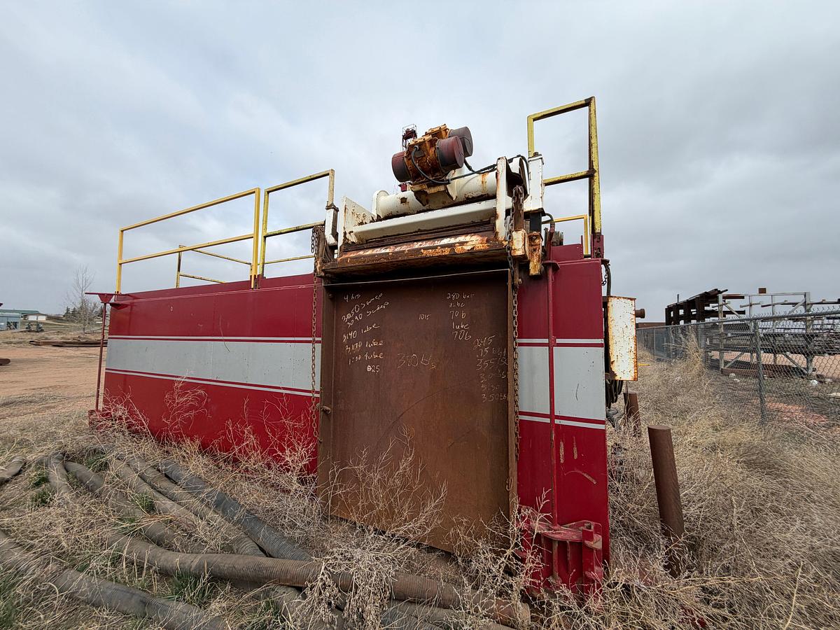 Used 20x8x6h 2 COMPARTMENT SHAKER TANK