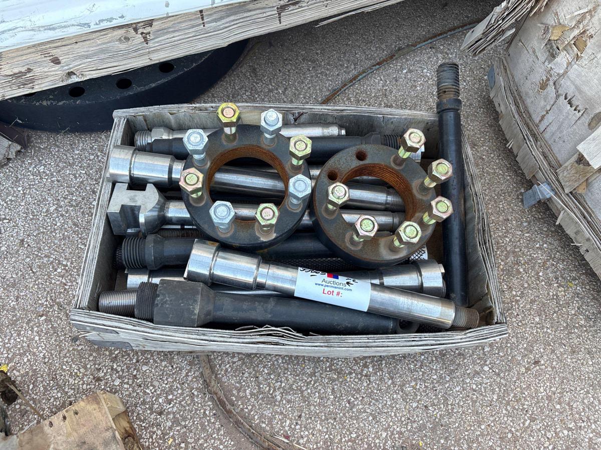 Used (2 boxes) assorted 7-1/16” 10k valve gates & gate valve stems