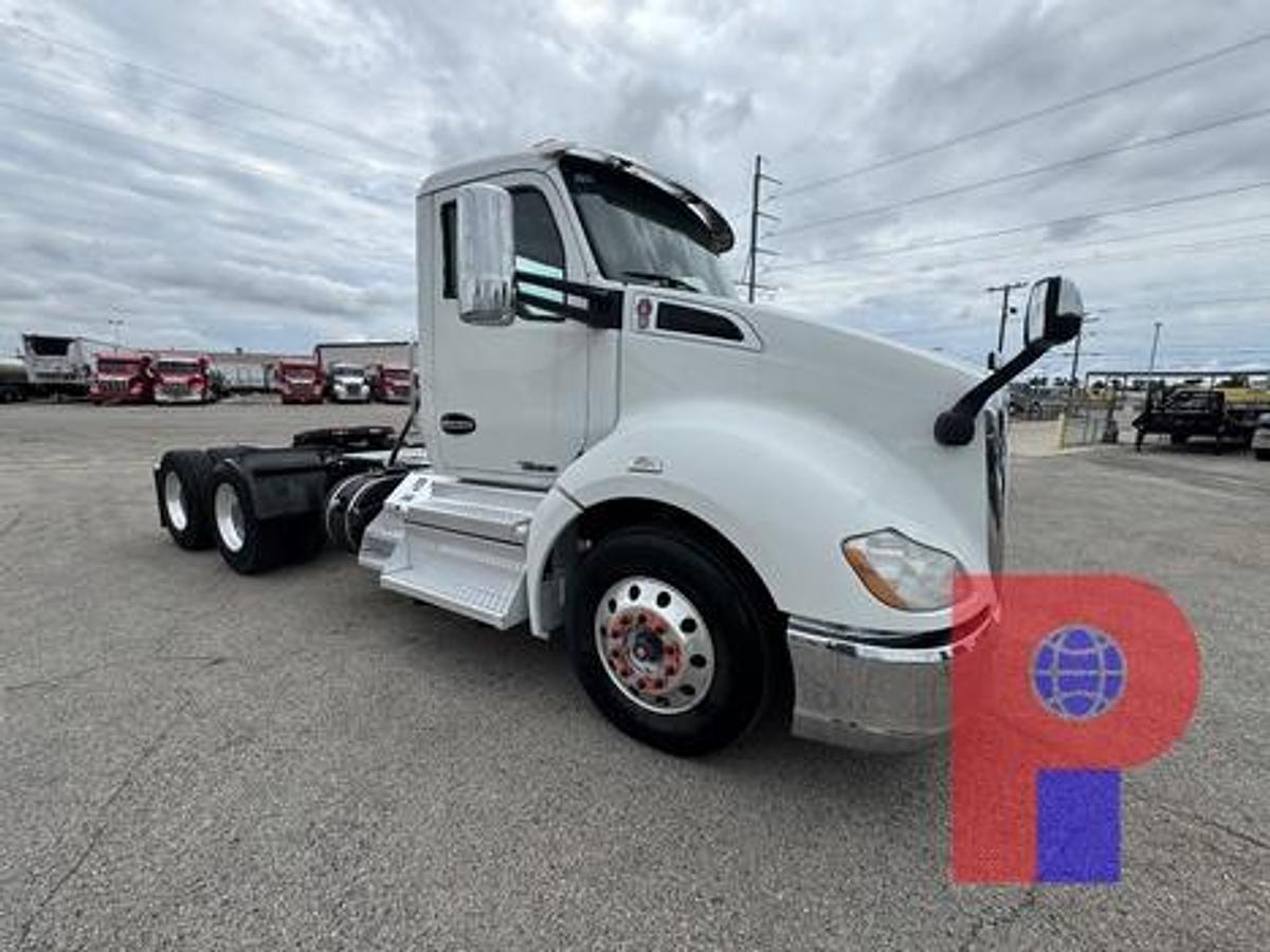 Used 2019 KENWORTH T680 T/A DAY CAB TRUCK TRACTOR