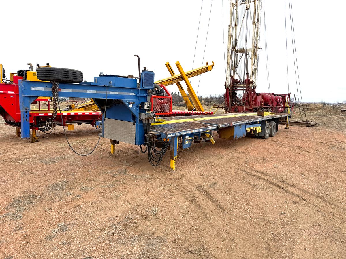 Used FORUM TRAILER MTD. 40' HYD. PIPE HANDLER