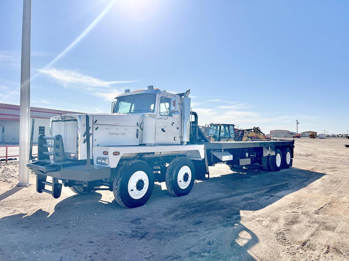 Used 2005 WESTERN STAR 6900 XD TANDEM STEER RIG UP WINCH TRUCK
