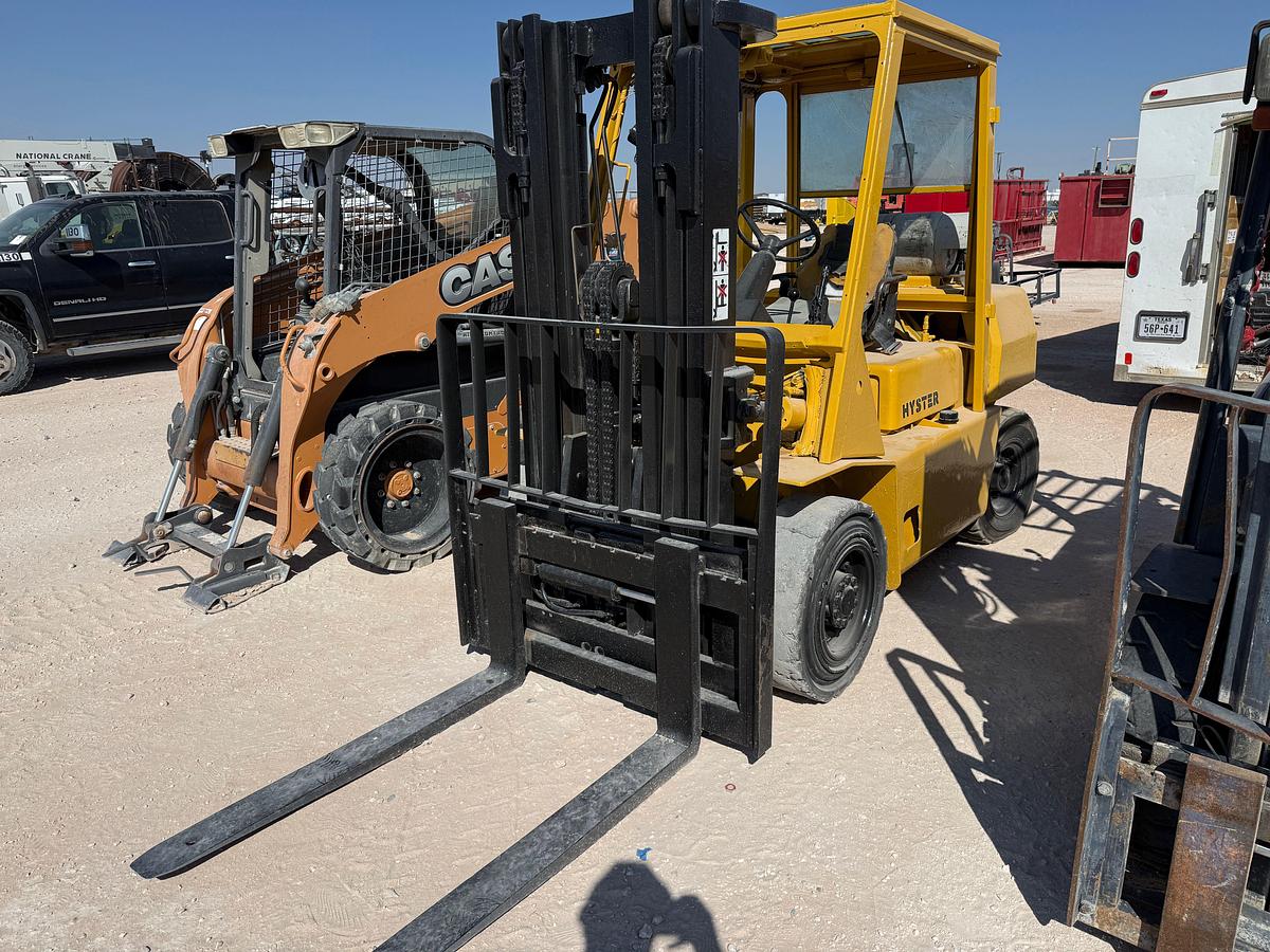 Used Hyster H80XL 8,000lbs forklift