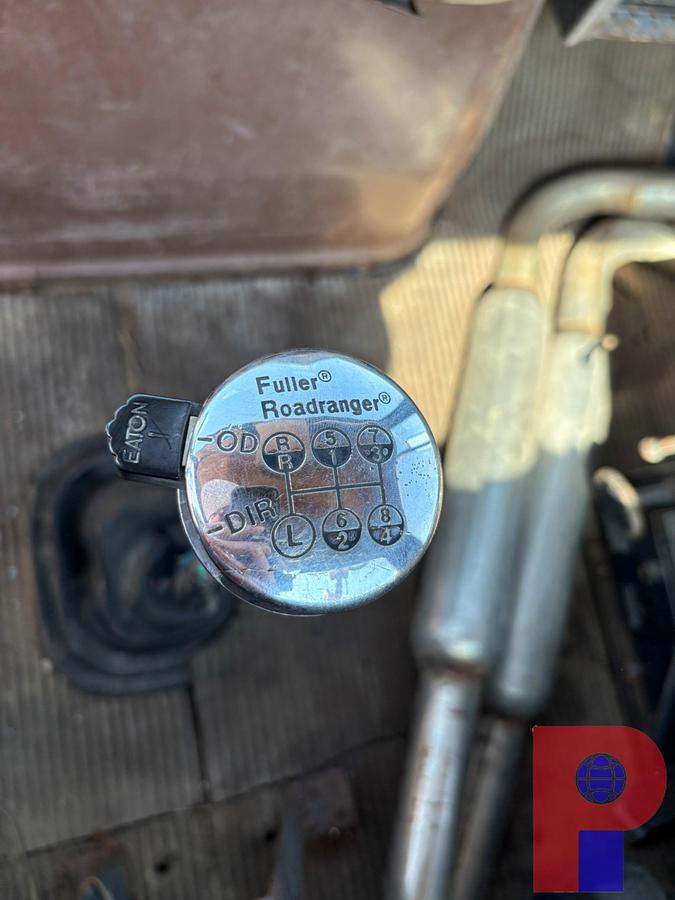 Used TEXOMA 330 PRESSURE DIGGER MTD ON 1983 FORD LT9000 T/A DAYCAB TRUCK