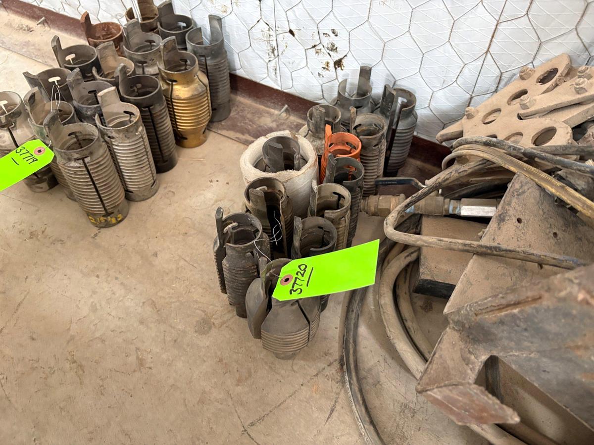 Used (12x$) GR1348 spear grapples