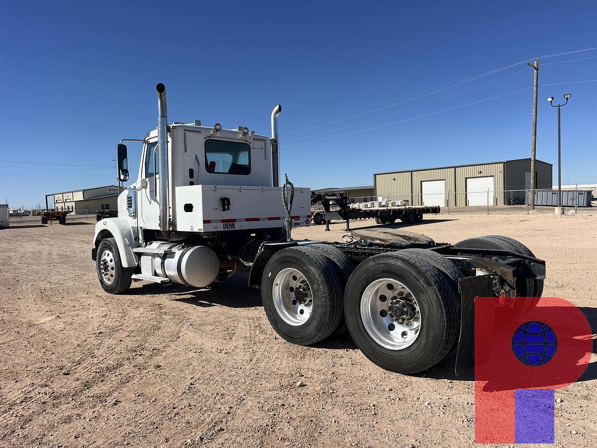 Used 2021 FREIGHTLINER CORONADO 122 SD T/A DAYCAB HAUL TRUCK *CNG Dual Fuel*