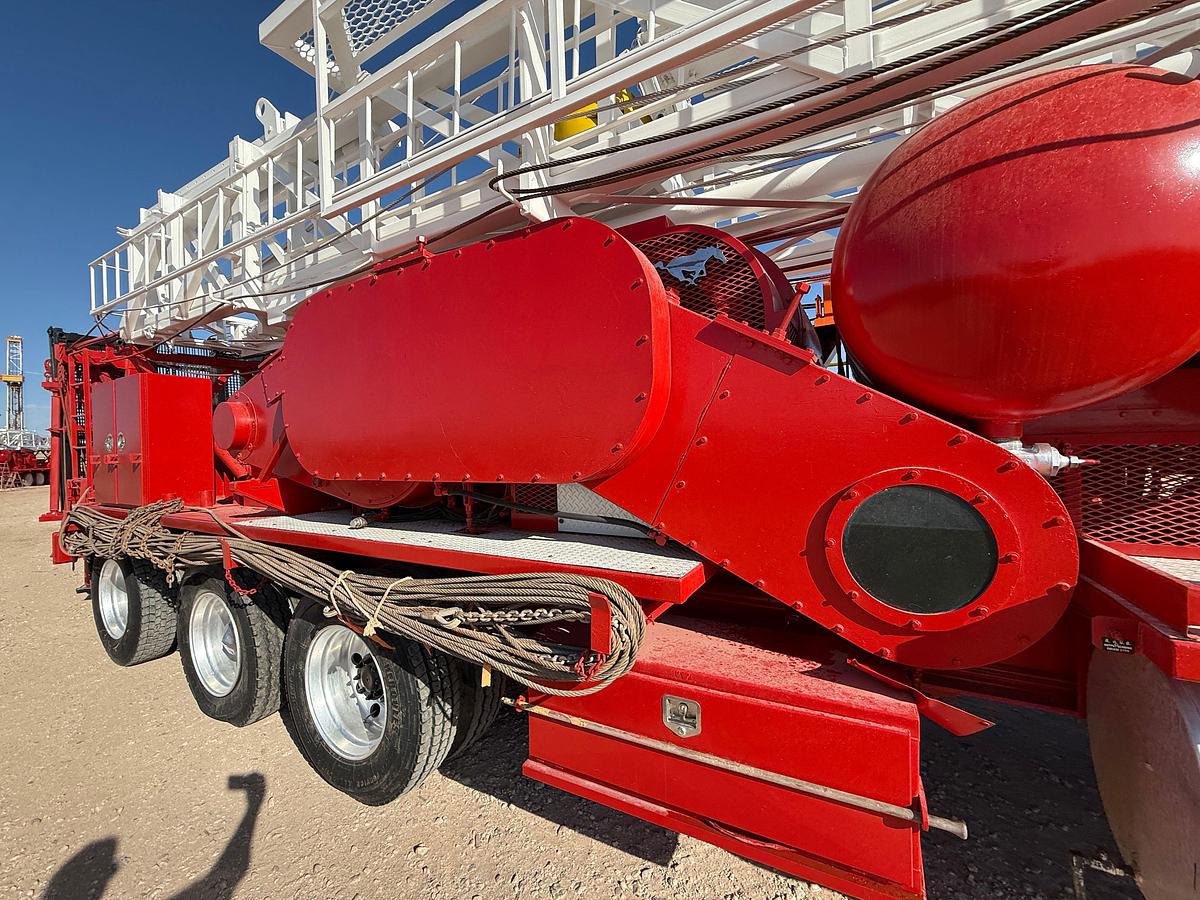 Used 2012 RIG WORKS MUSTANG 550 DD 104’-275K 5-AXLE WELL SERVICE RIG