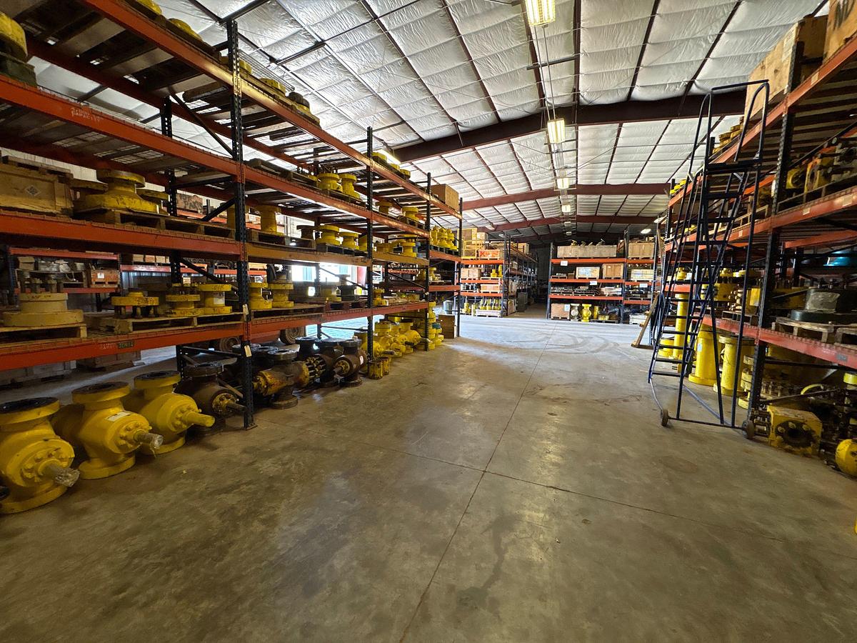Used (6) 2-9-16” 5k gate valves & (5) 4” x 7” 5k spools