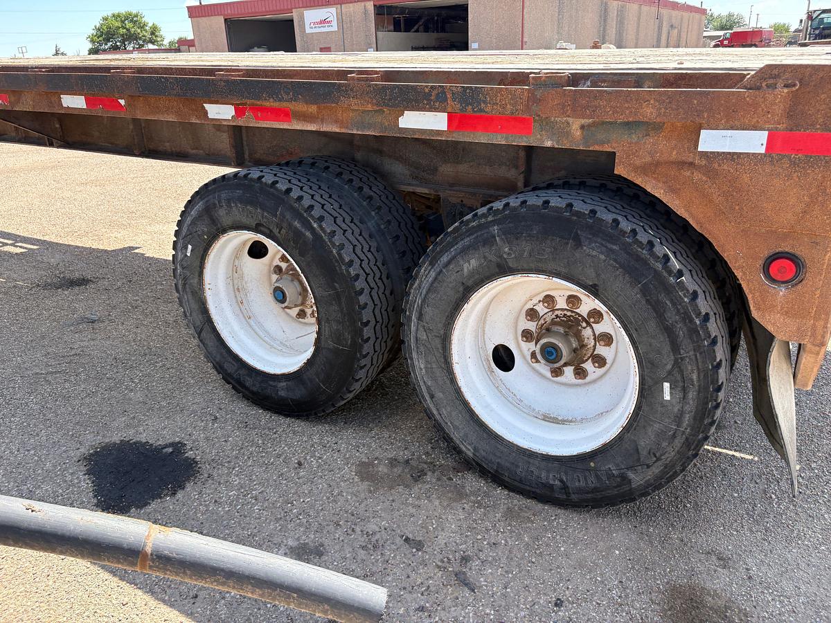 Used 1982 SHOPBUILT 40’ X 8’ T/A FLATBED TRAILER