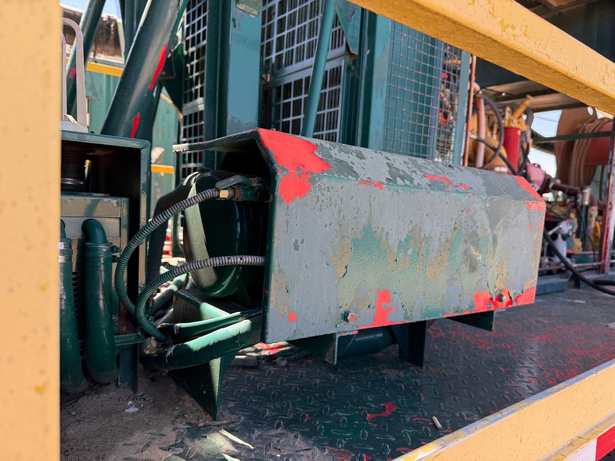 Used 2006 SJ PETRO XJ450 105’-303K LBS. 5-AXLE MOBILE DRILLING RIG