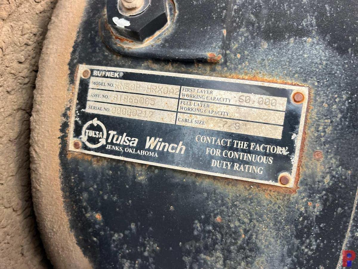 Used 2011 MACK PINNACLE T/A 60K HYD WINCH TRUCK