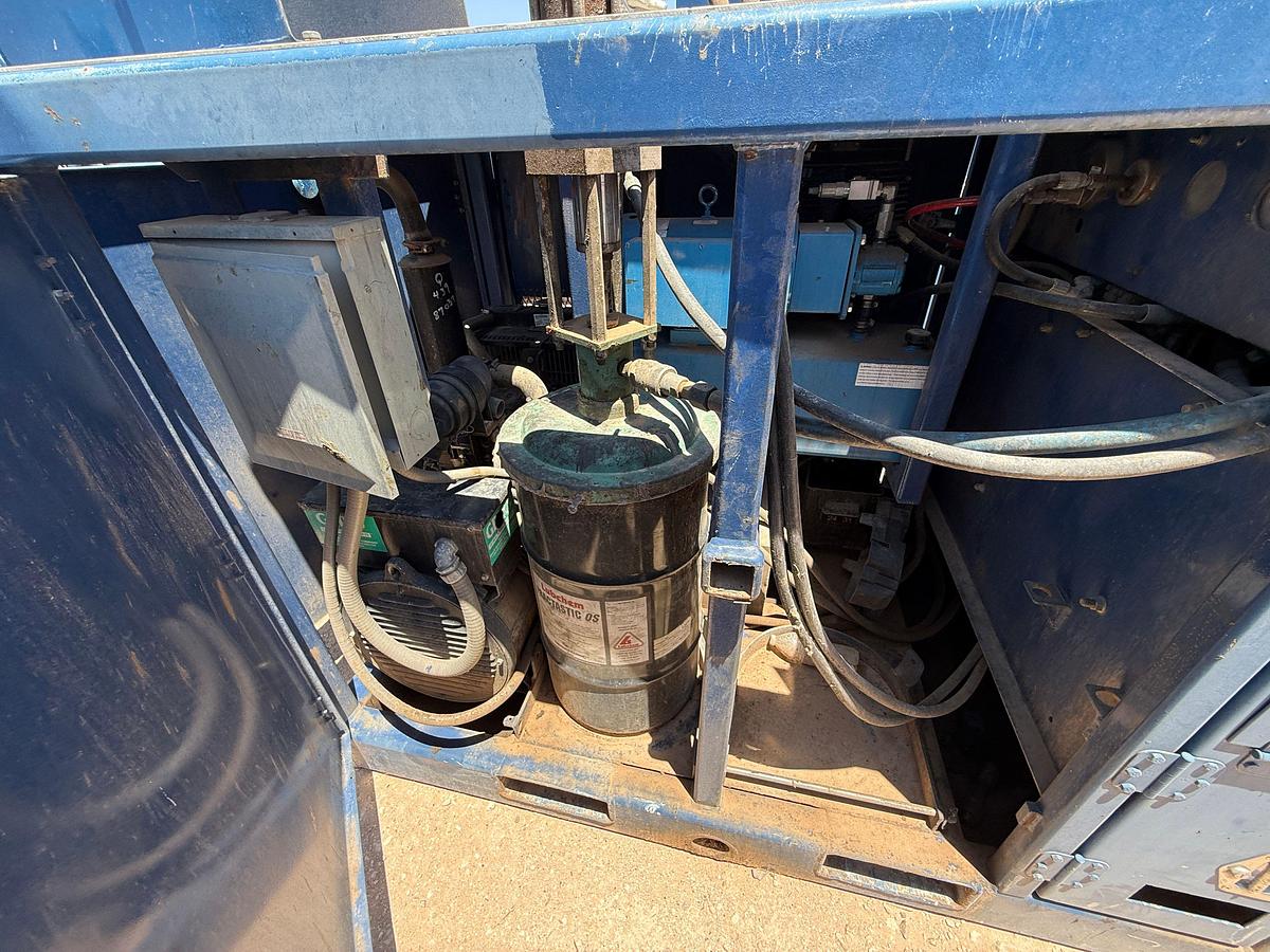 Used SELF CONTAINED 20K WP GREASE INJECTION UNIT COMBO P/B 8.4-KW ISUZU DIESEL GENERATOR
