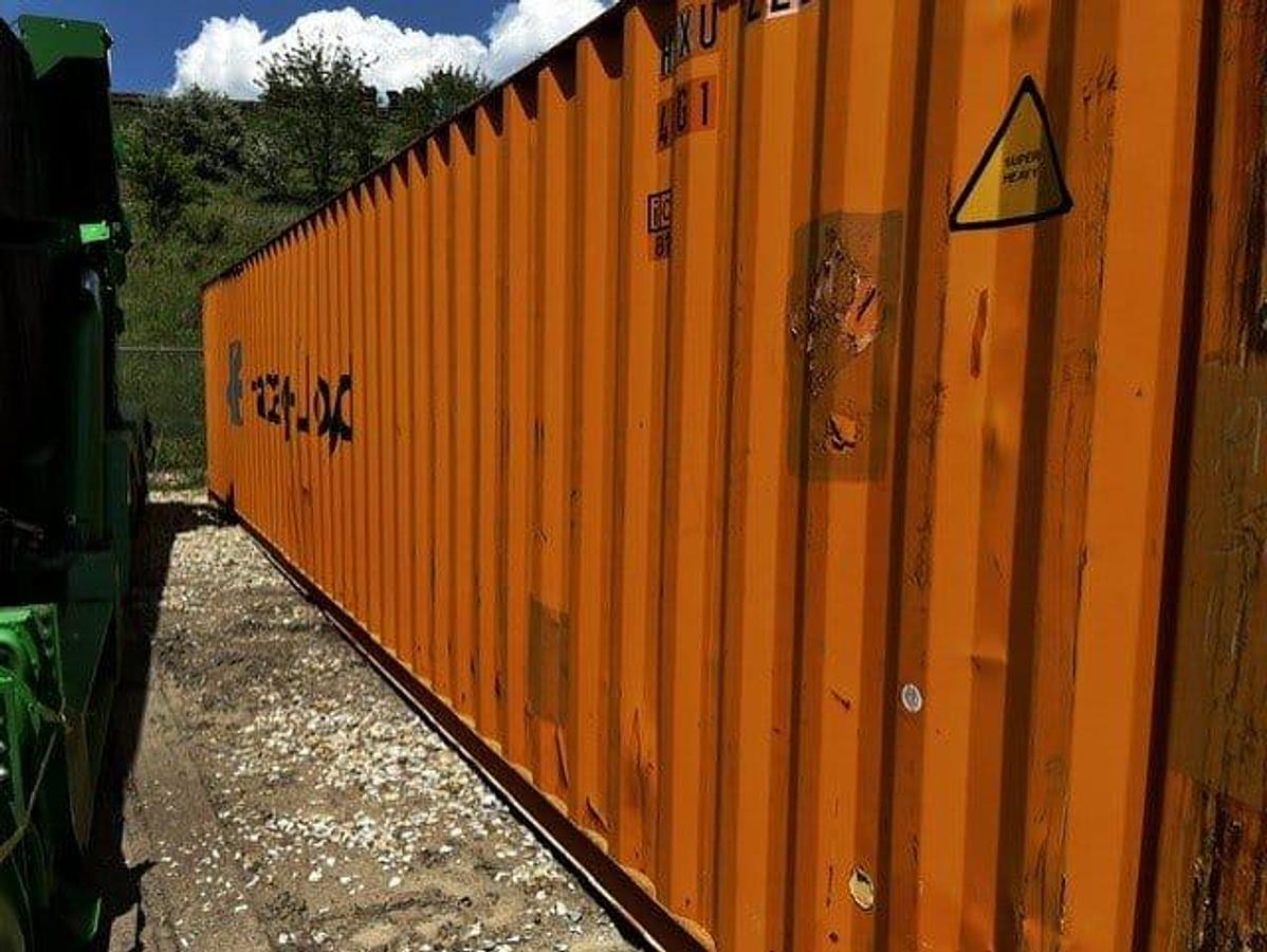 Used 40' X 8' SEA CONTAINER