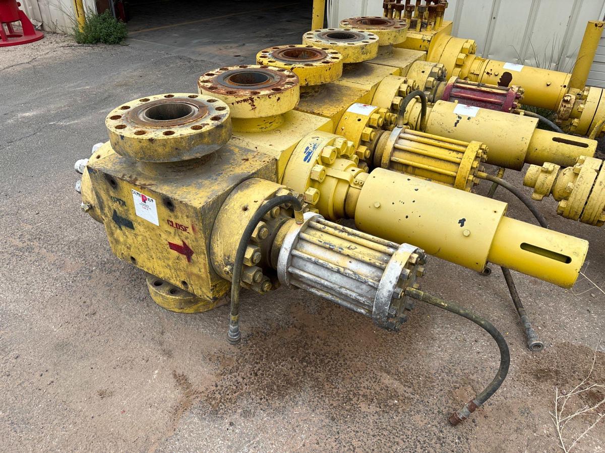 Used (3x$) (3) 7-1/16” 10K hydraulic frac valves