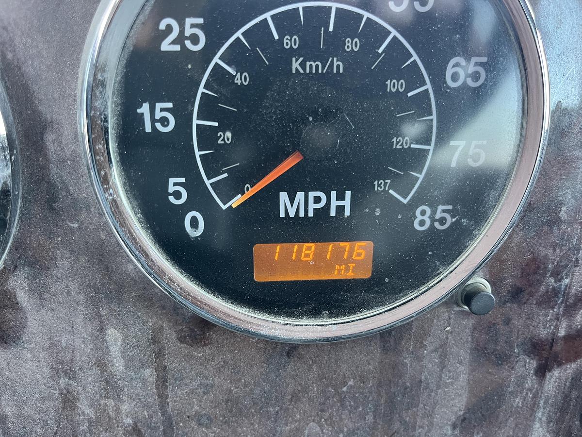 Used 2009 INTERNATIONAL PAYSTAR 5600I TRI AXLE 660 CF CEMENT BULK TRUCK