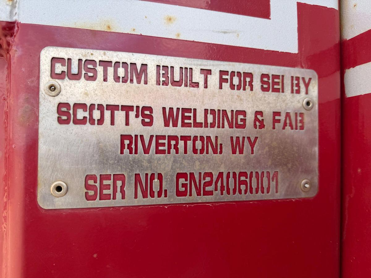 Used Scott’s 24’ Custom Dig House Trailer