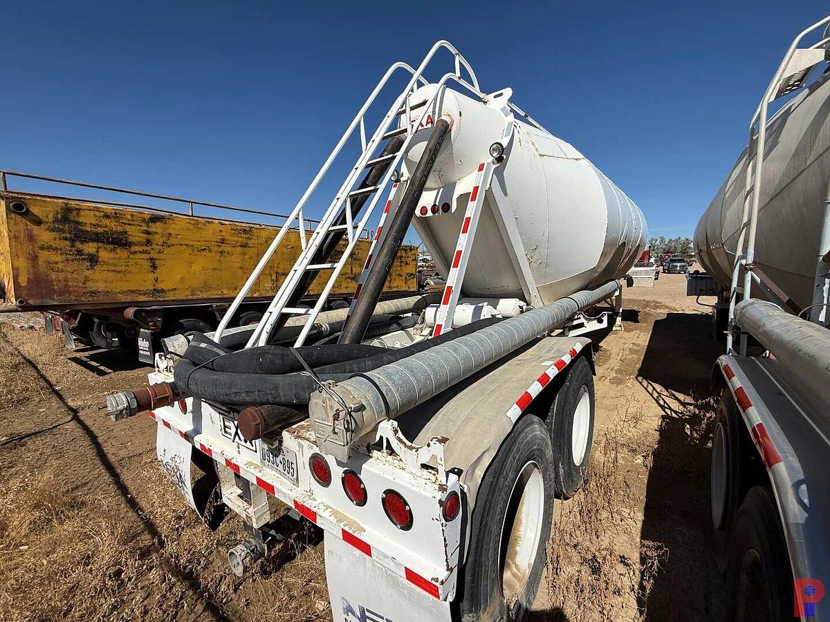 Used 2015 EXA INDUSTRIAL T/A STEEL PNEUMATIC TRAILER