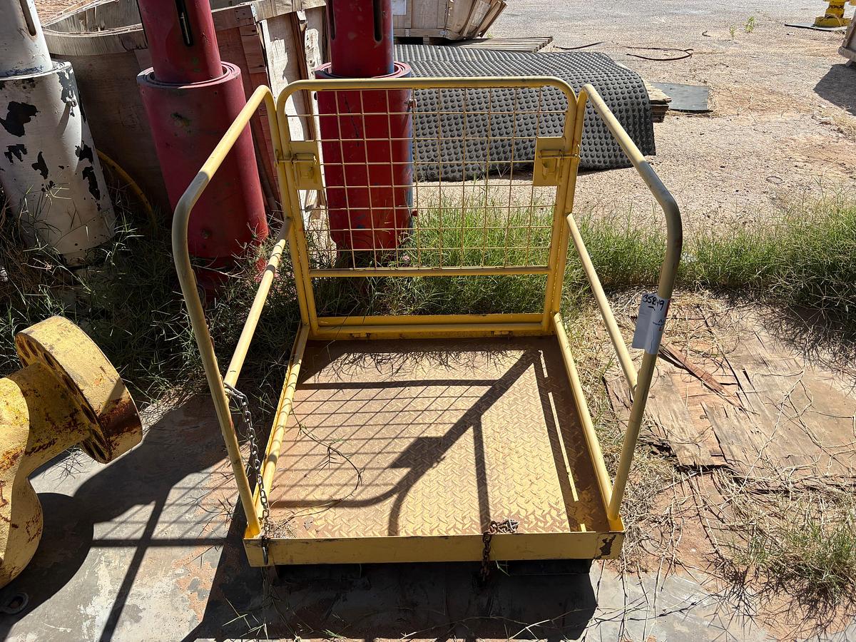 Used 3’ x 3’ x 3’ Manlift basket for forklift