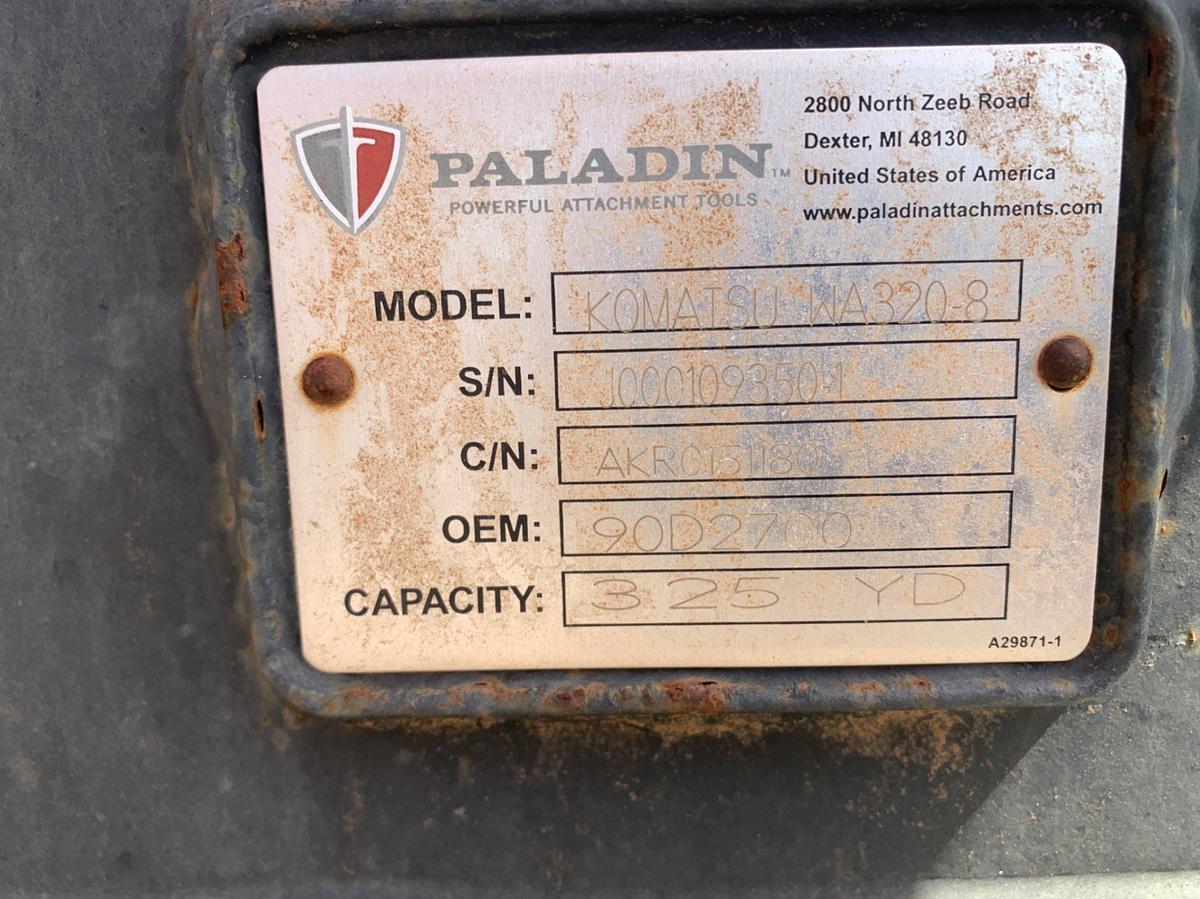 Used 106” x 46” Komatsu WA320-8 3-1/2 YARD Bucket for Loader