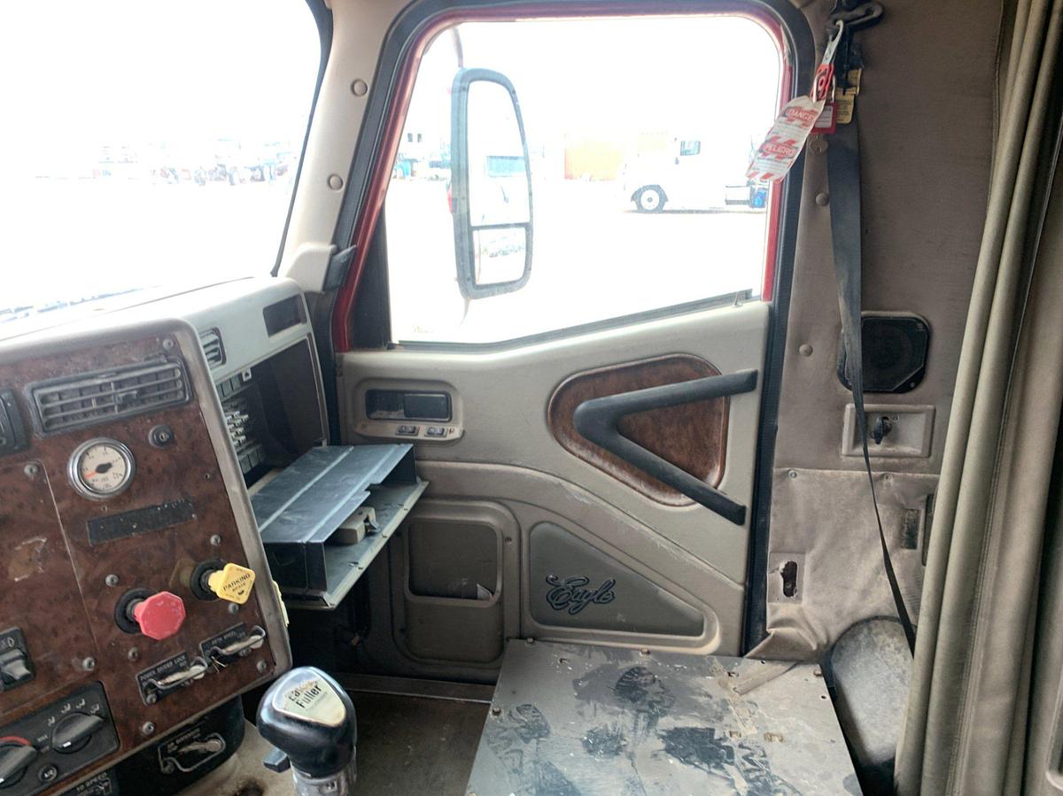 Used 2007 INTERNATIONAL 9400I Sleeper Truck