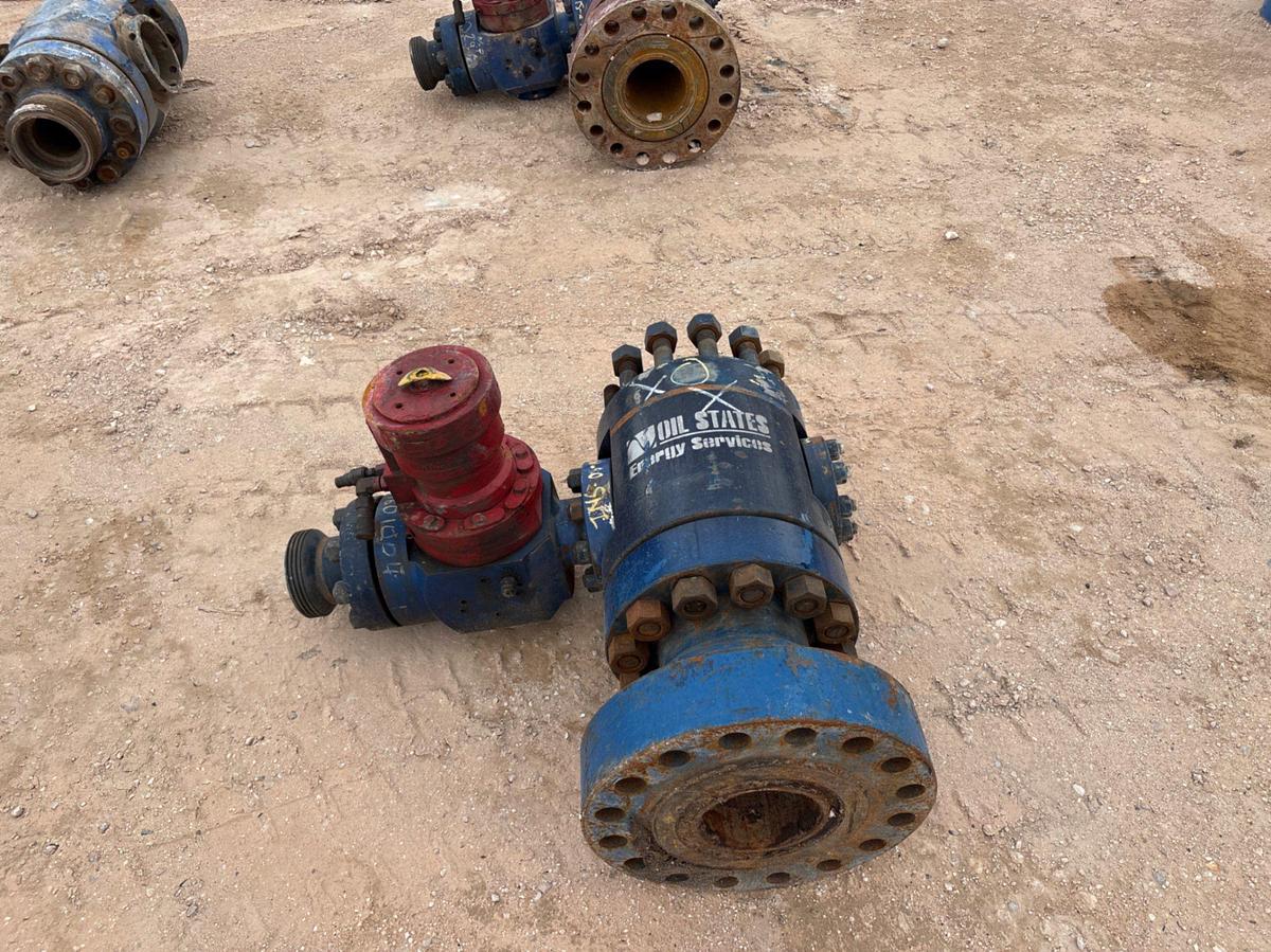 Used (8x$) (8) 5” x 2-1/2” fluid crosses w/ 2-1/2” 15k hyd. Ball valves