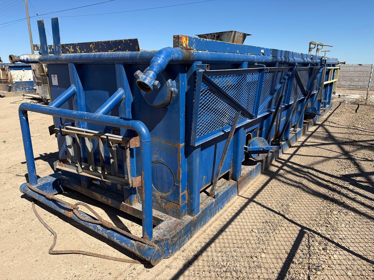 Used 180 BBL 32’ X 7’ X 5’ 3-COMP REVERSE PIT TANK W/ CATWALK,GAS BUSTER, HOSE RACK